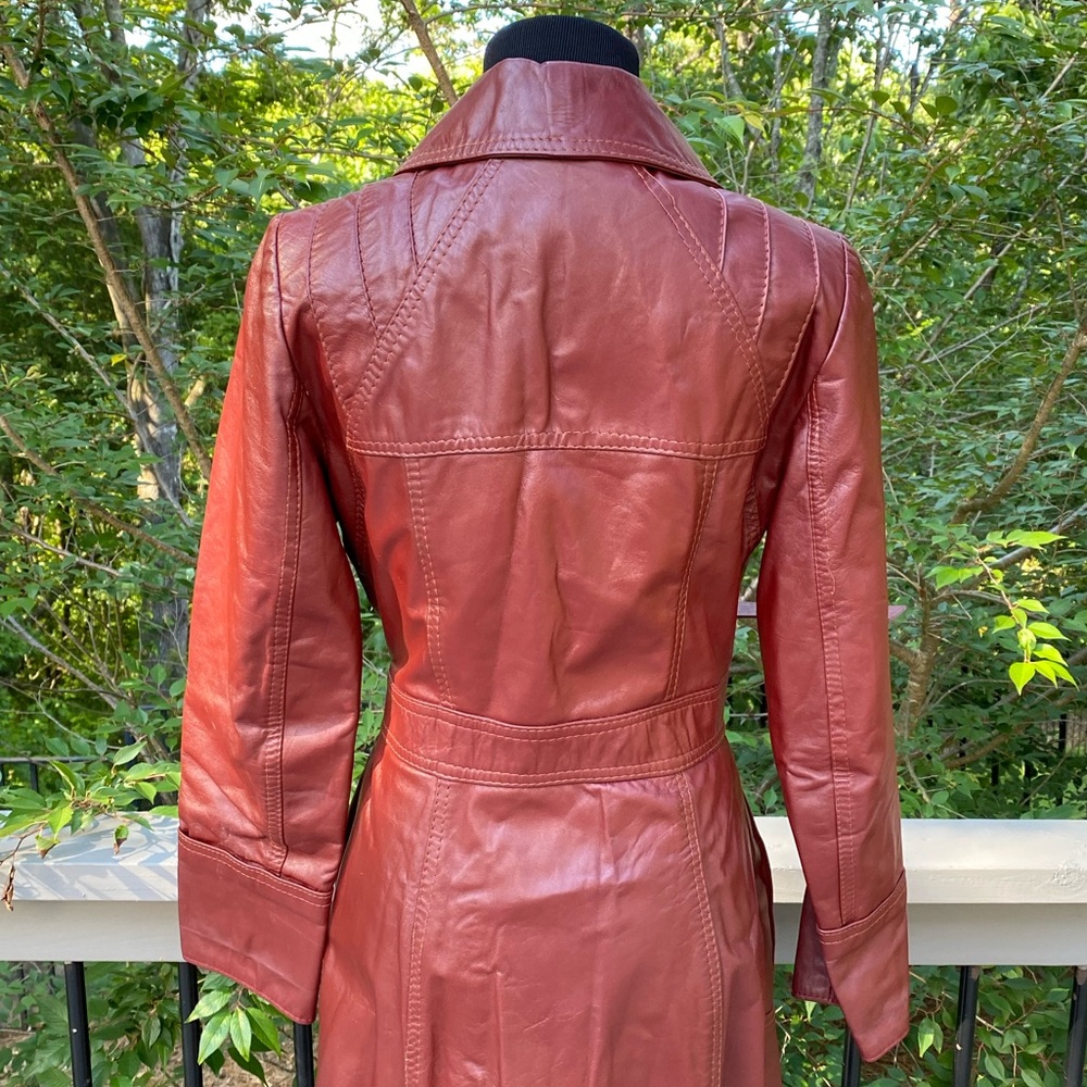 Vintage 70s Leather Tailored Belted Trenchcoat - Picture 7 of 16